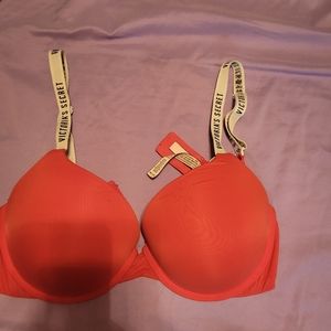 Victoria's secret push up bra